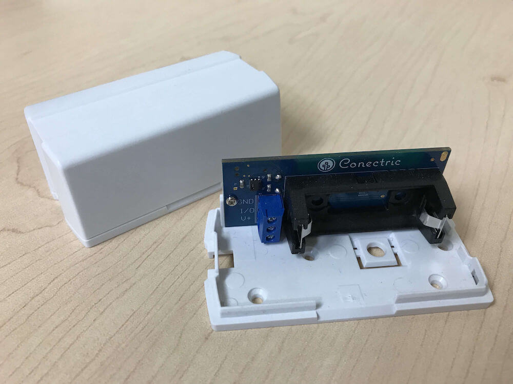 The Conectric Temperature/Humidity sensor.