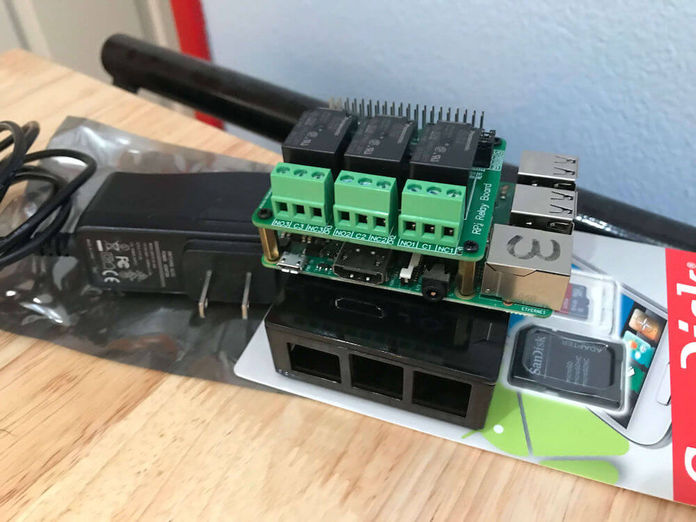 Using standoffs to better support the Relay HAT on the Pi.